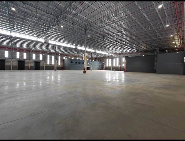 12,619M² WAREHOUSE TO LET IN WITFONTEIN